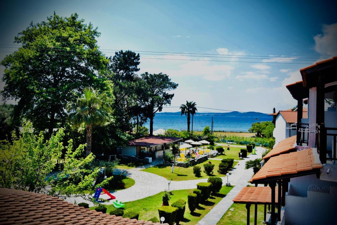 Hotel Kari Ouranoupoli Exterior foto