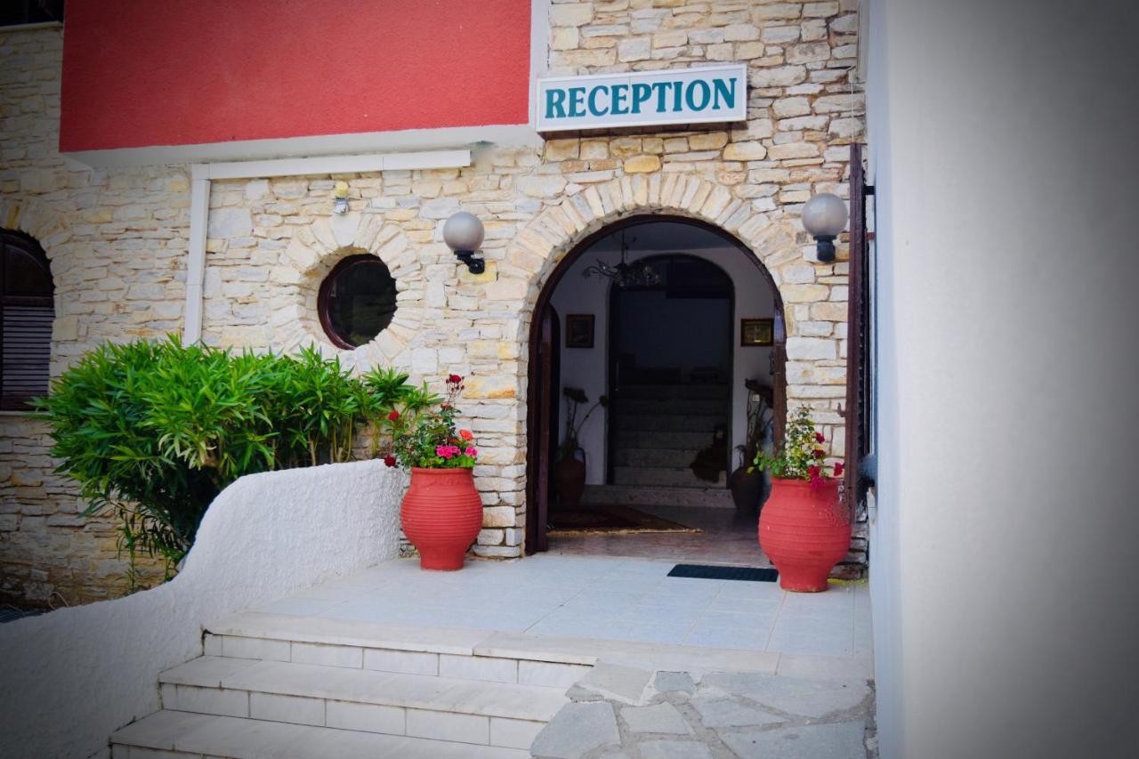 Hotel Kari Ouranoupoli Exterior foto
